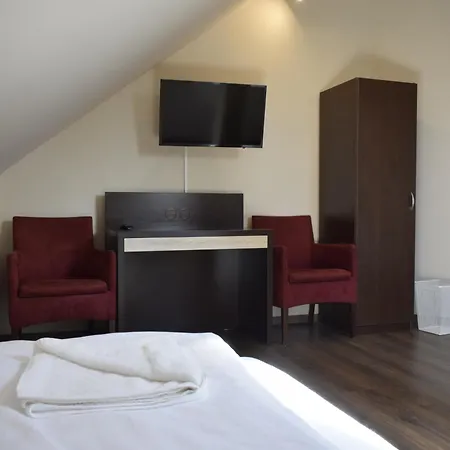 مكان تخييم Nosztalgia Es موراهالوم