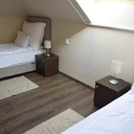 Nosztalgia Es موراهالوم