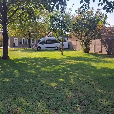 Nosztalgia Es Kemping Mórahalom
